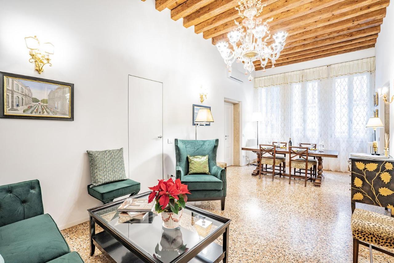 Ca' San Beneto Completely Refurbished In A Fabulously Central Area البندقية المظهر الخارجي الصورة