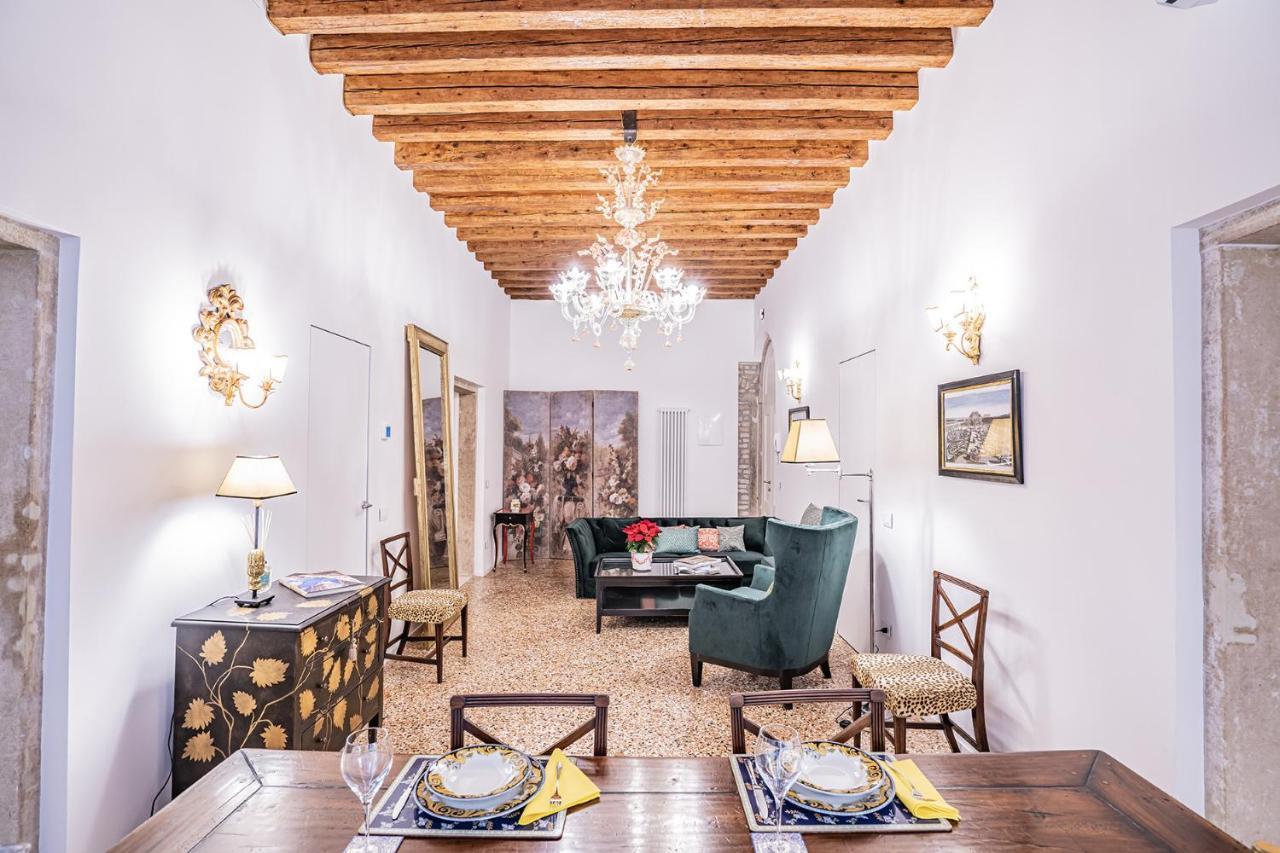 Ca' San Beneto Completely Refurbished In A Fabulously Central Area البندقية المظهر الخارجي الصورة